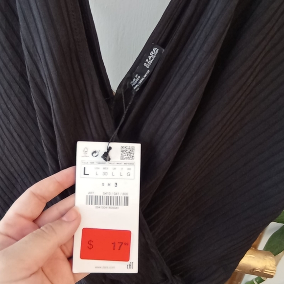 Zara Ribbed Bodysuit - Picture 10 of 12